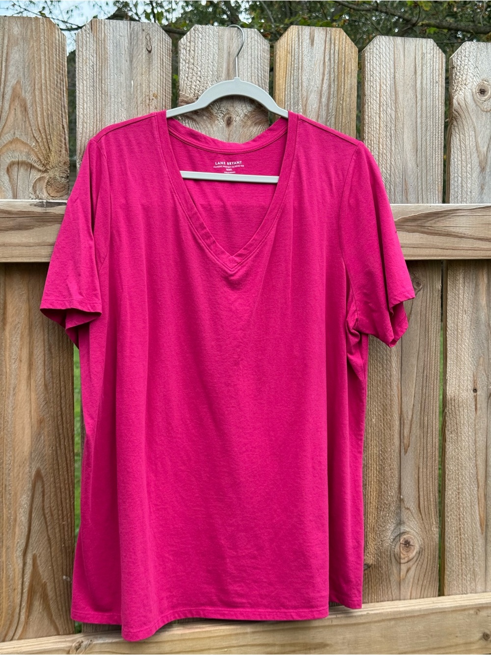 Lane Bryant Plus-Size Classic Perfect Tee Women’s 18/20 Large Hot Pink T-Shirt